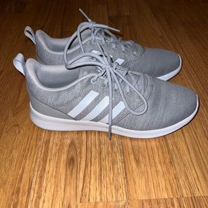 Adidas cloud foam super